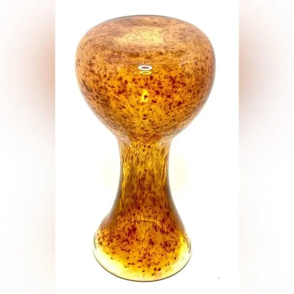 Artisan Made Hand Blown Glass Flower Bud Vase​ - Picture 3 of 4